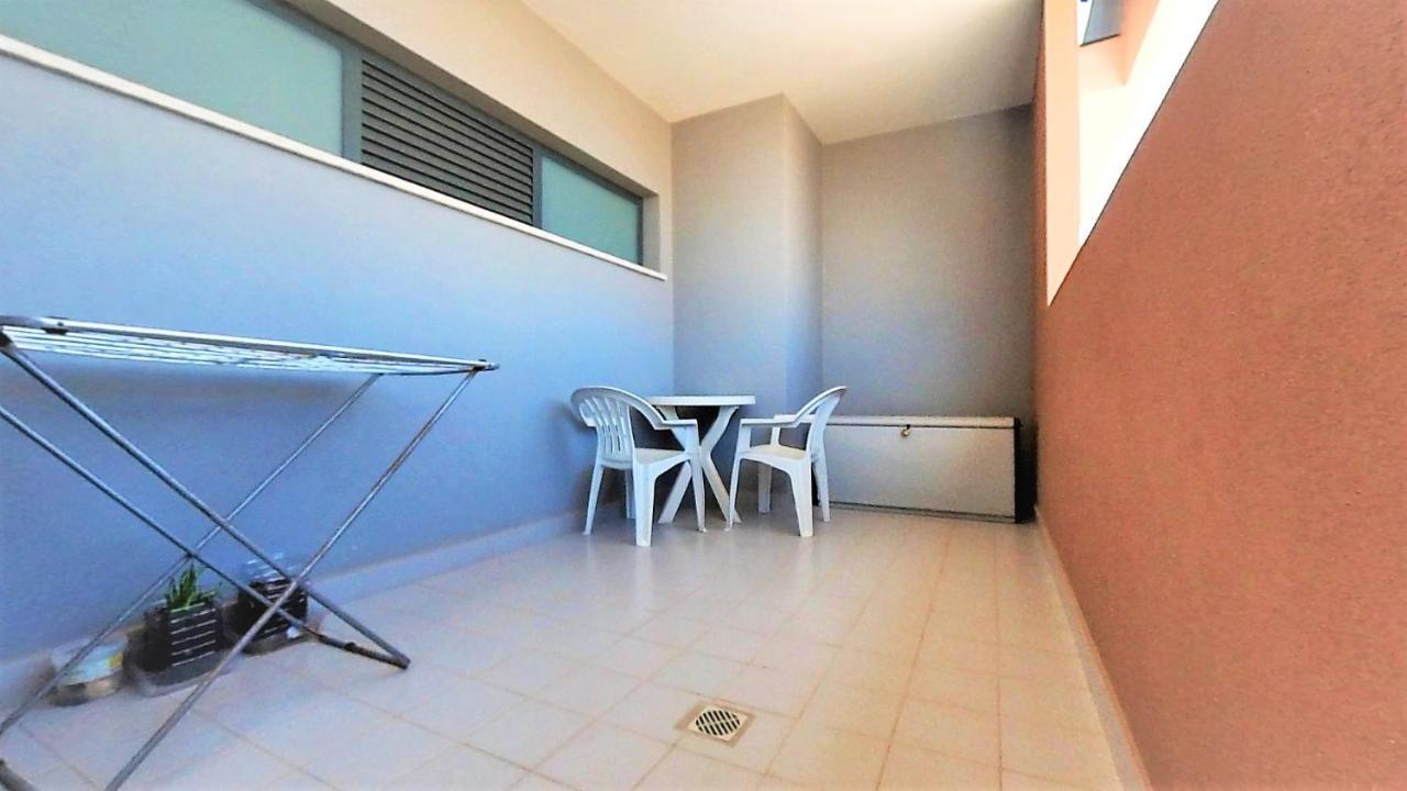 Apartamentos Turisticos Rocha Tower 4 Portimão Eksteriør billede