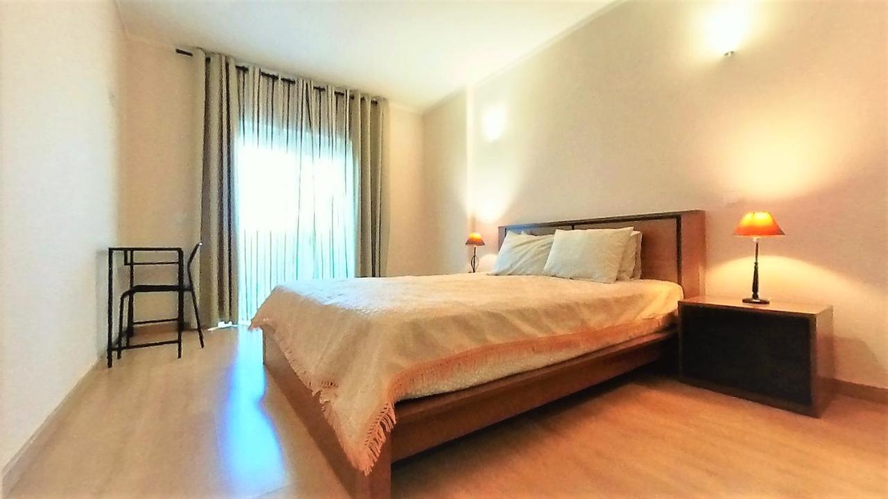 Apartamentos Turisticos Rocha Tower 4 Portimão Eksteriør billede
