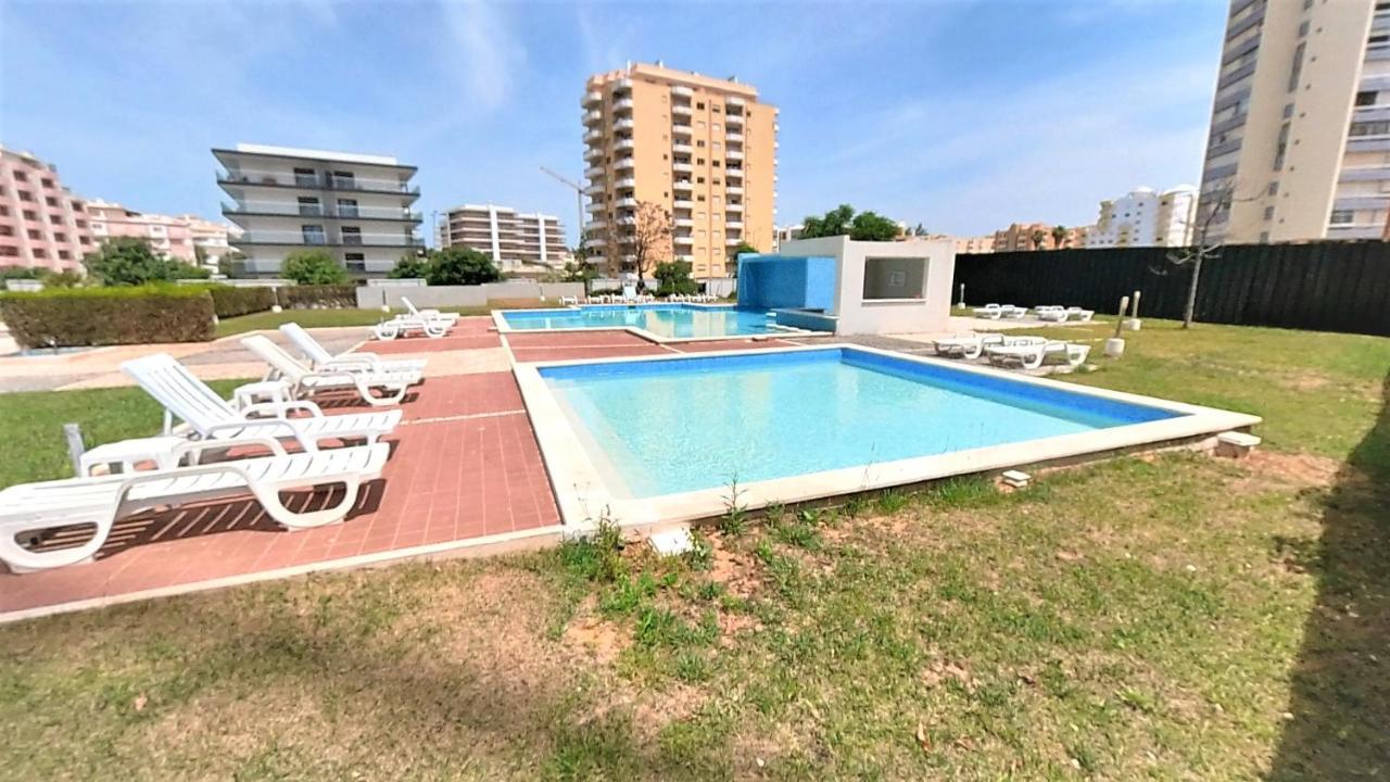 Apartamentos Turisticos Rocha Tower 4 Portimão Eksteriør billede